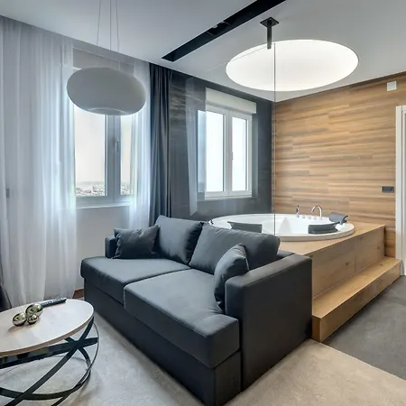 招待所 Black Pearl Luxury 贝尔格莱德