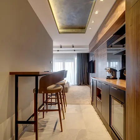 Black Pearl Luxury 贝尔格莱德