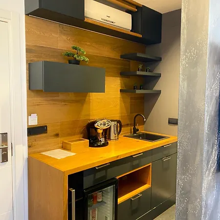 Black Pearl Luxury 4*