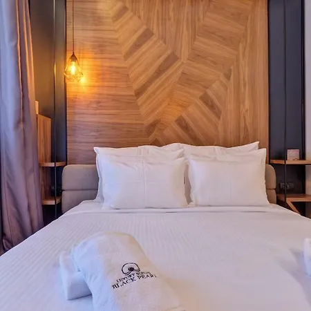 Black Pearl Luxury Konukevi 4*