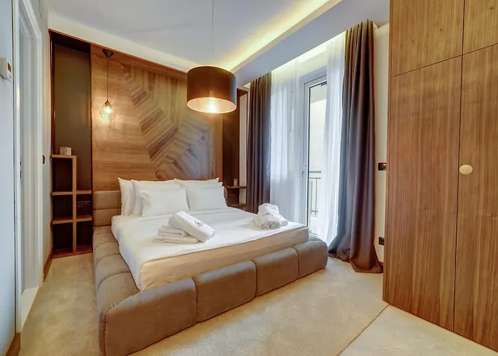 Black Pearl Luxury 4*