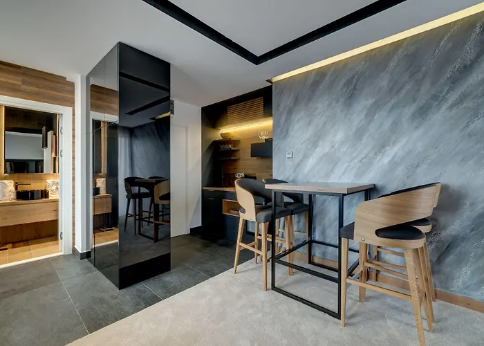 Black Pearl Luxury 4*