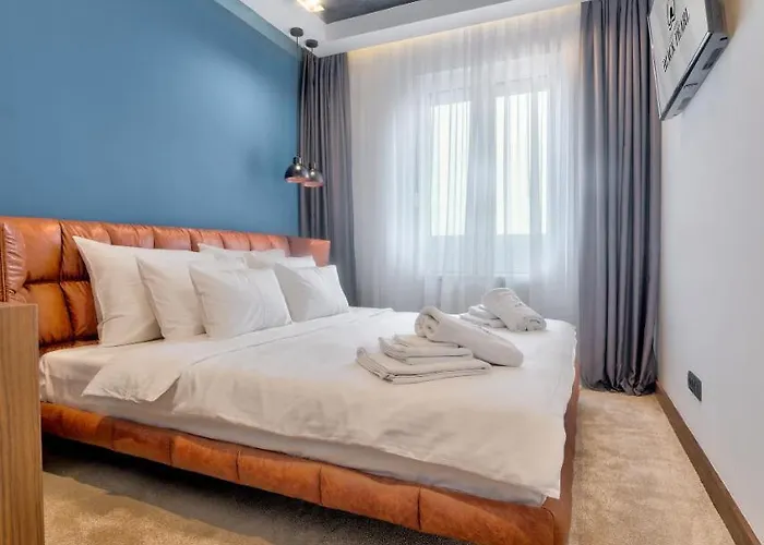 Black Pearl Luxury 4*